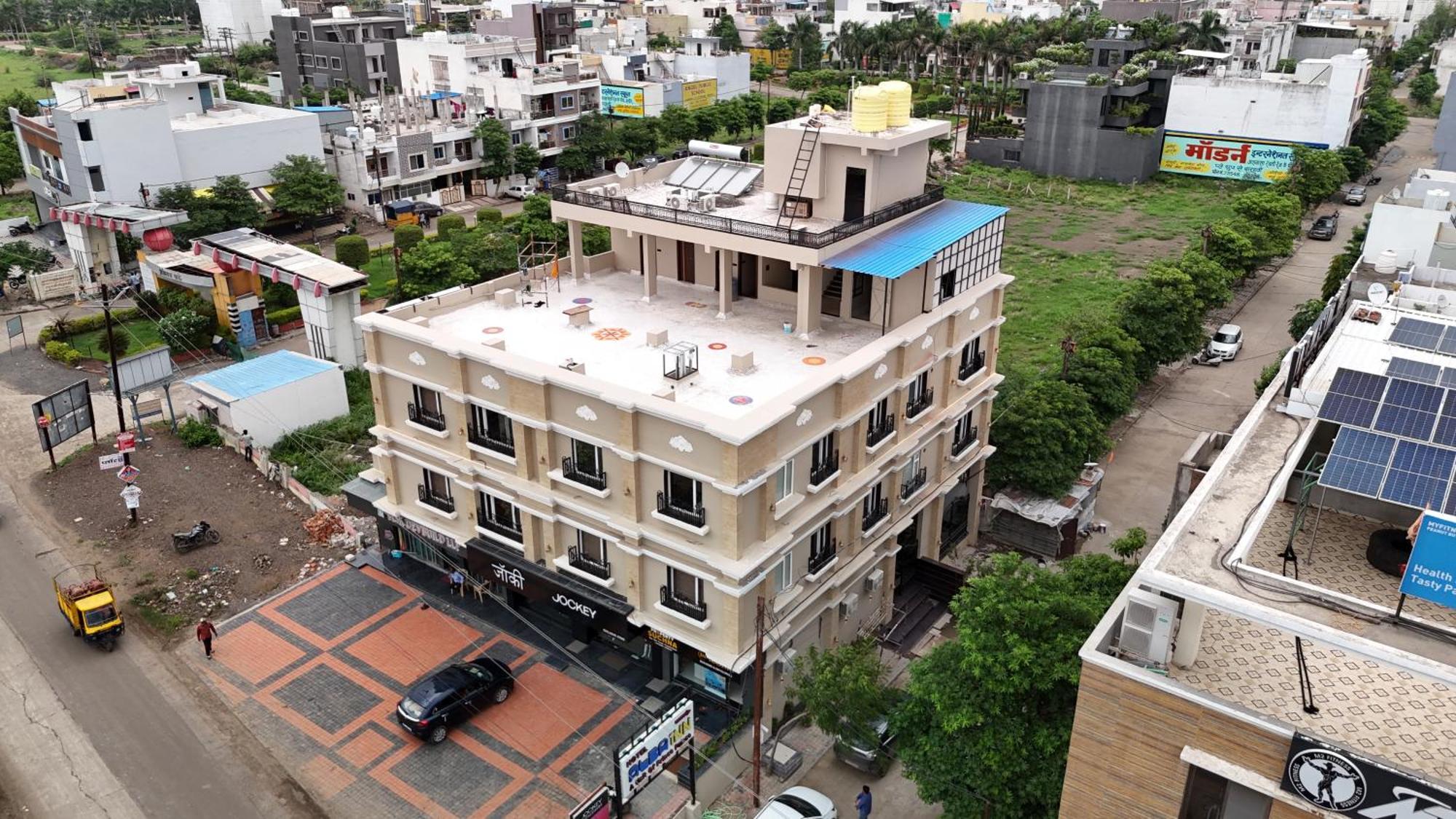 Hotel Alba Inn, Indore Bagian luar foto